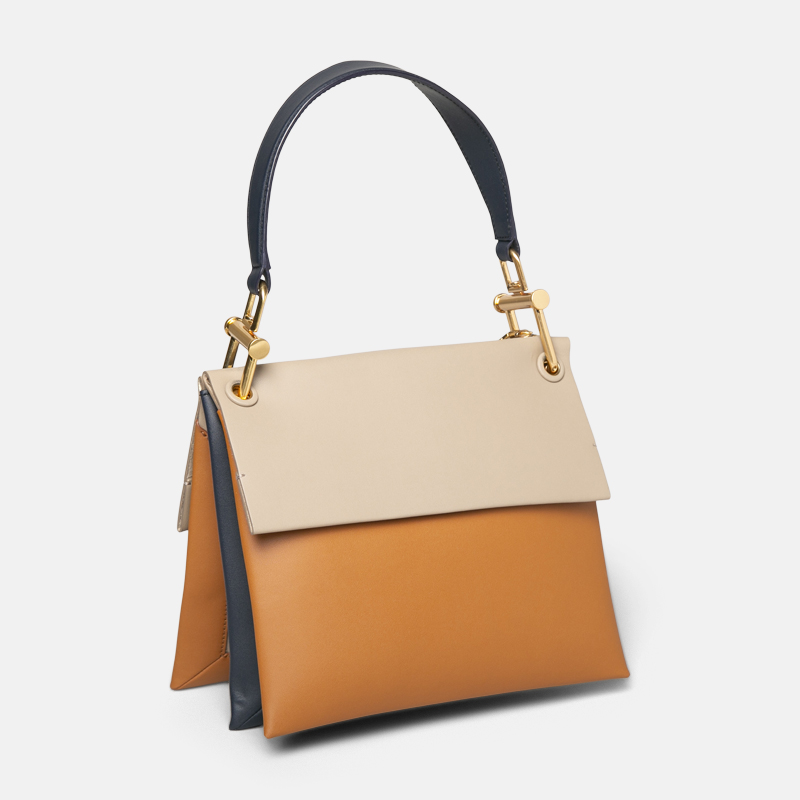 Superfleamarket_Toni_Garrn_bag_Hugo-Boss_Kristin_handbag_shoulder_multicolor_beige_brown_black_gold_shop(2).jpg