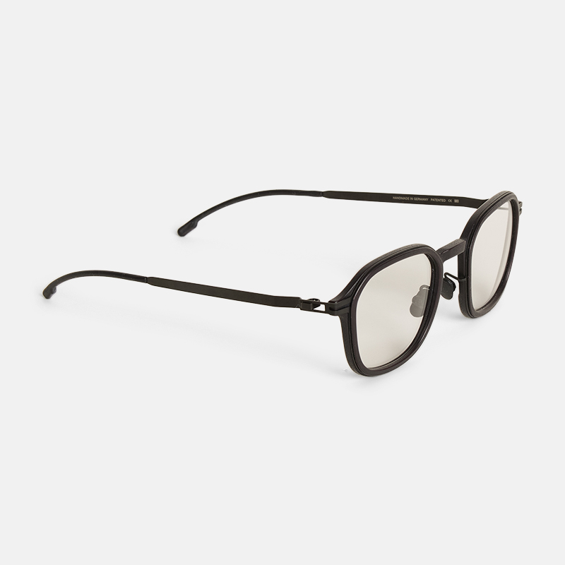 Superfleamarket_Emilio_Sakraya_sunglasses_MyKita_Maison_Margiela_collaboration_limited_black_shop(2).jpg