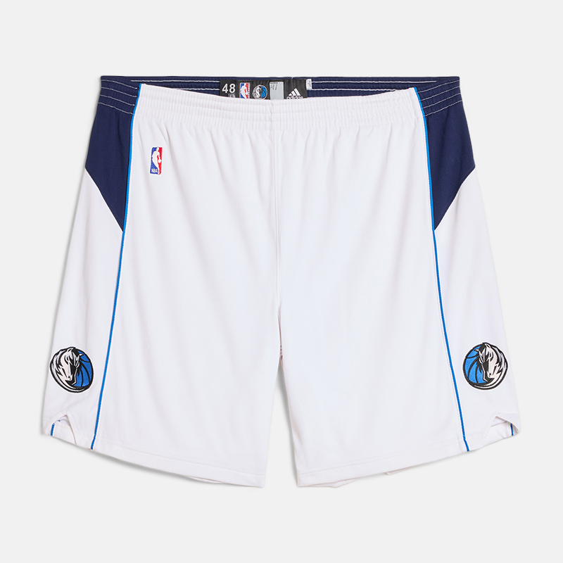 superfleamarket_Dirk_Nowitzki_nba_basketball_player_halloffame_game-worn_jersey_shorts_dallas-mavericks_41_2007-2008_auction(3)