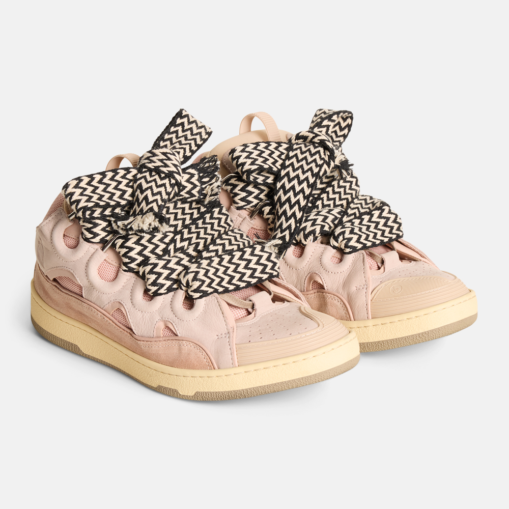 Superfleamarket_Emilio_Sakraya_worn_Lanvin_footwear_sneaker_oversized_pink_beige(1)